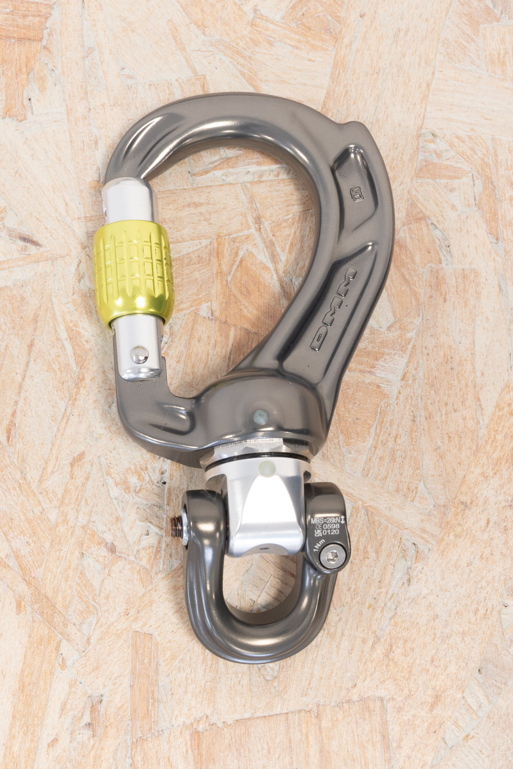 DMM - Director Swivel Boss D