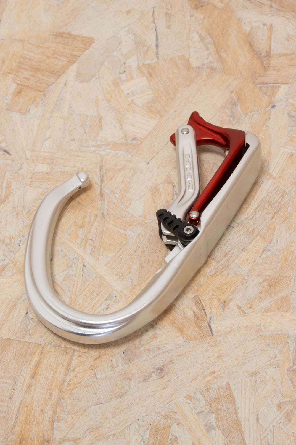 DMM - Mega Vault – Rope Access Equip