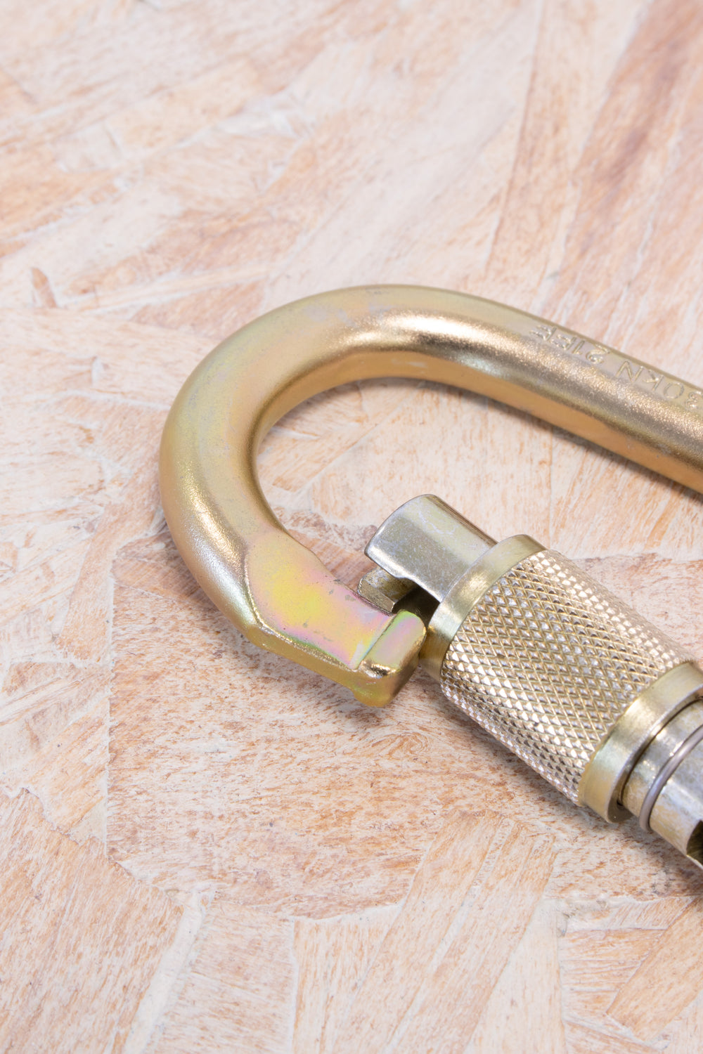 ISC - Keylock Steel Oval, with Factory Serial Number