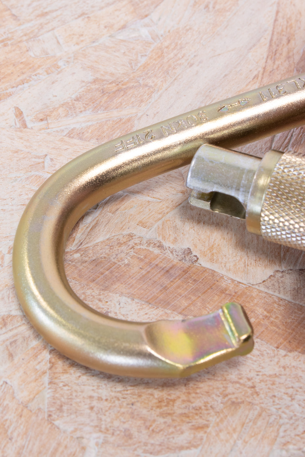 ISC - Keylock Steel Oval Karabiner, with CUSTOM Serial Number