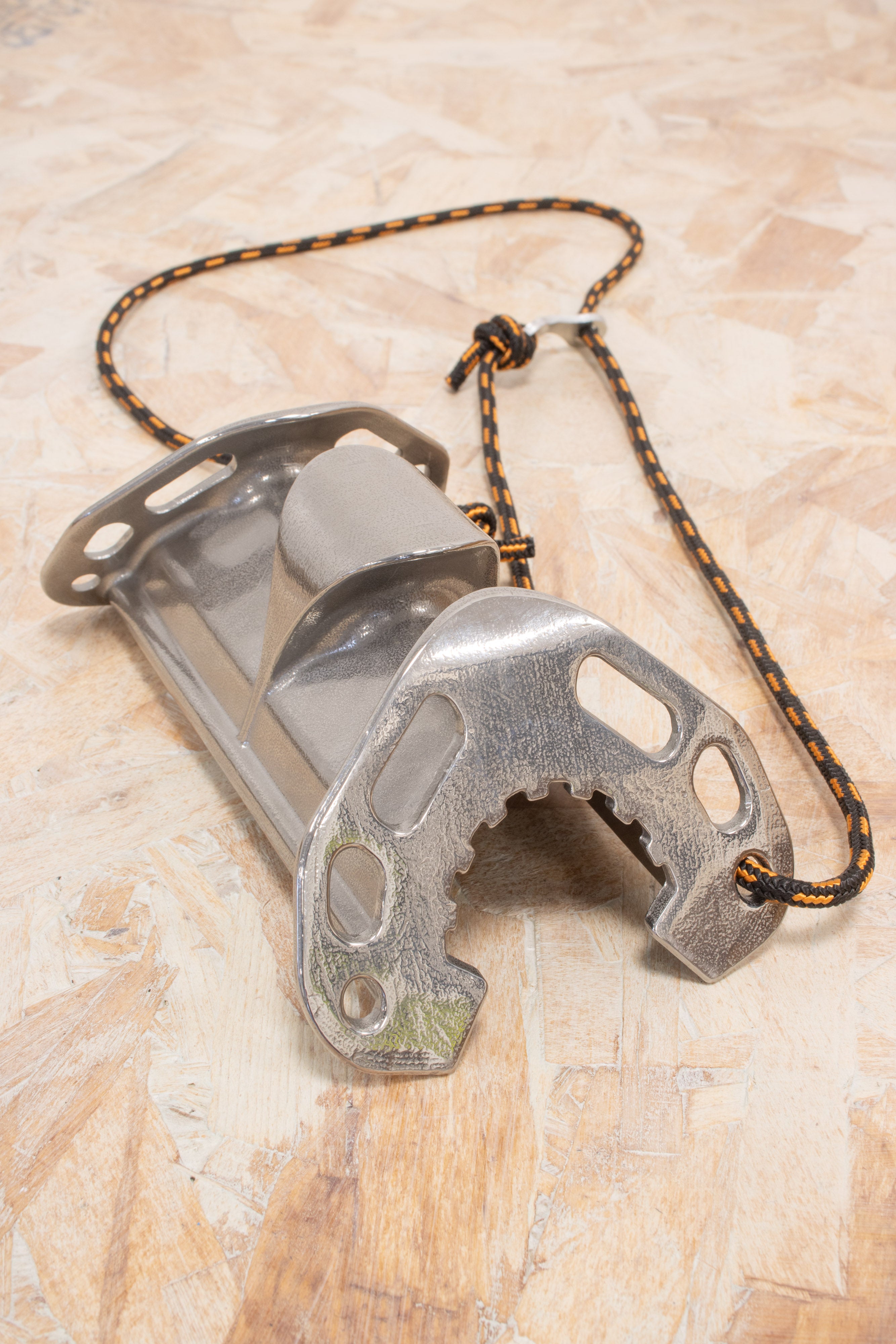Lyon Edge Guard, Stainless Steel Protector, 16cm – Rope Access Equip