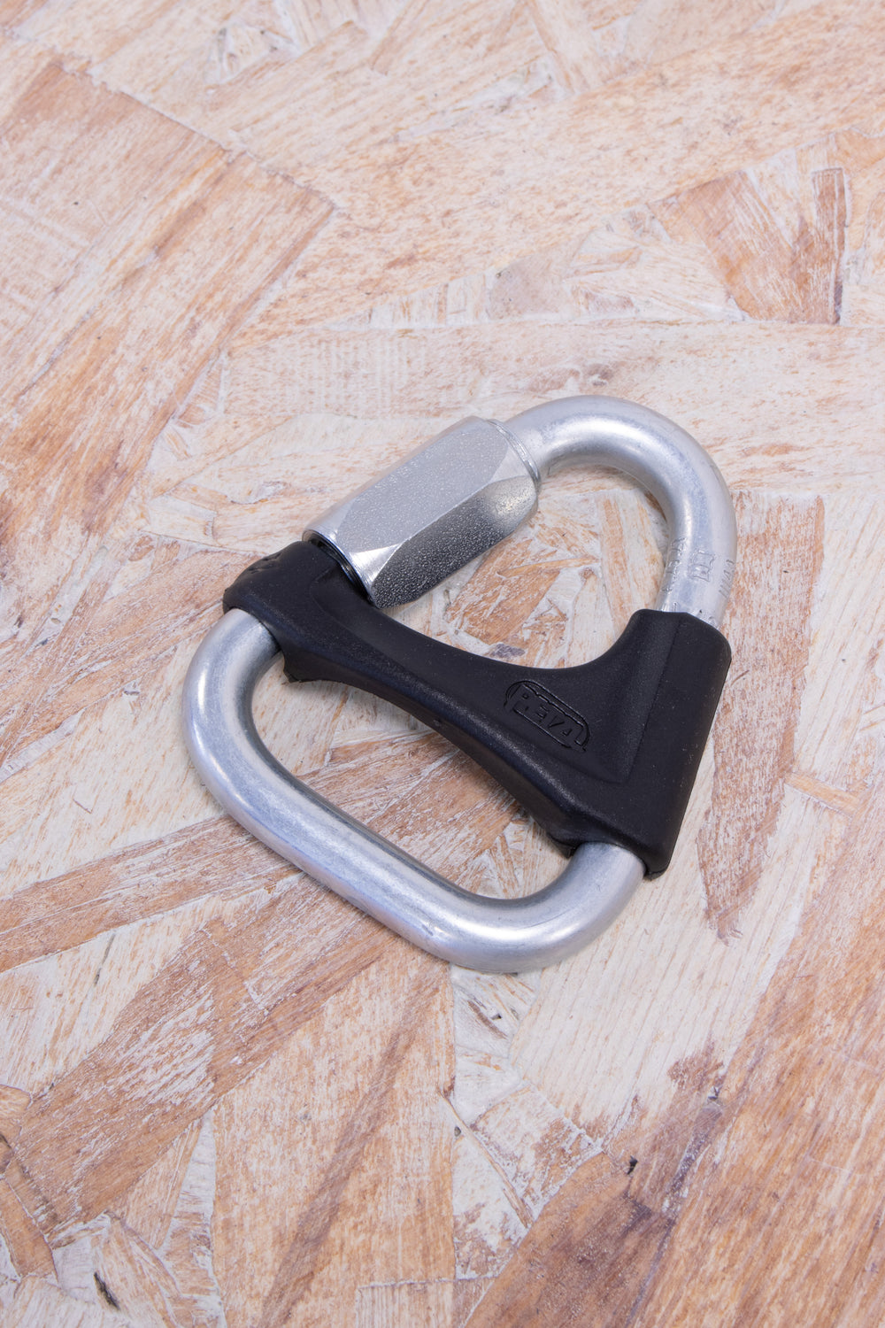 Petzl - Delta Maillon with Captive Bar