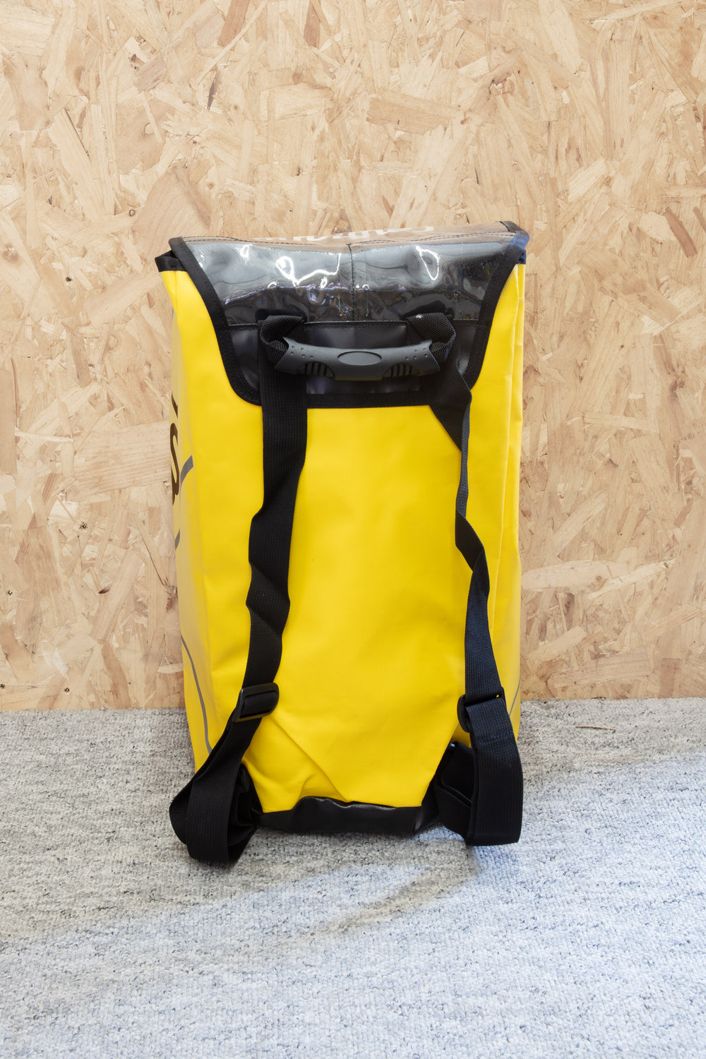 Courant - Cargo Bag