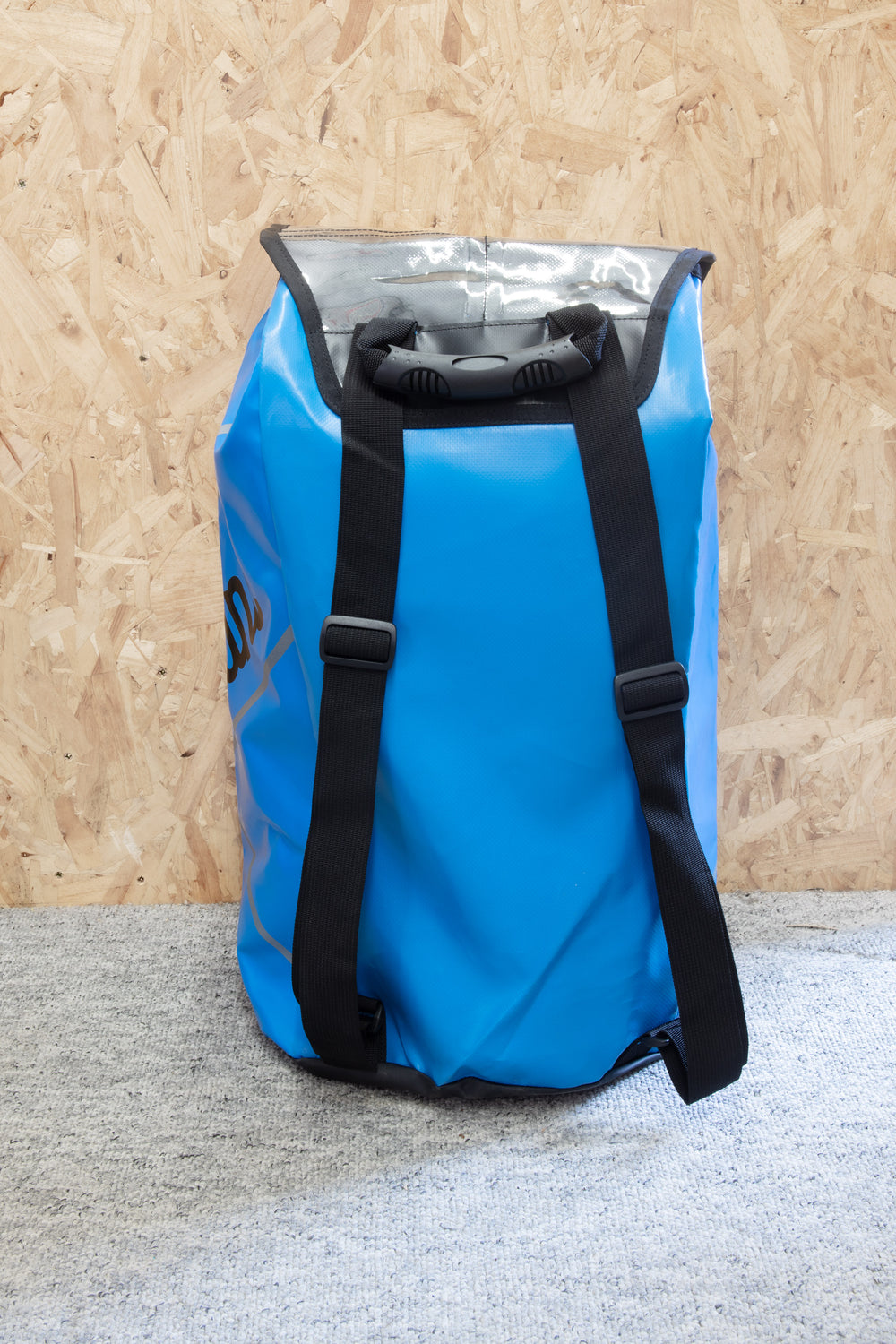 Courant - Cargo Bag