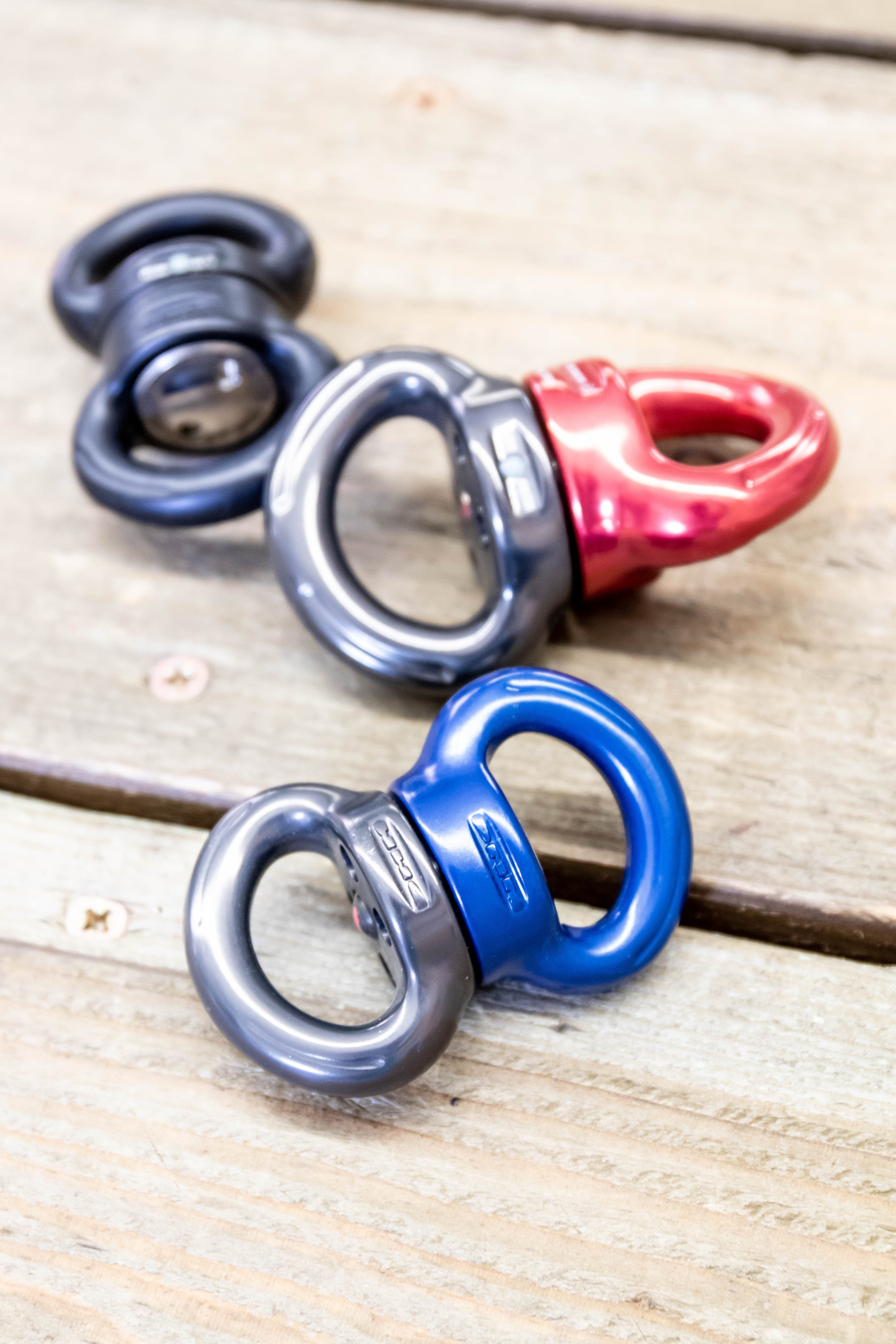 DMM - Axis Swivel – Rope Access Equip