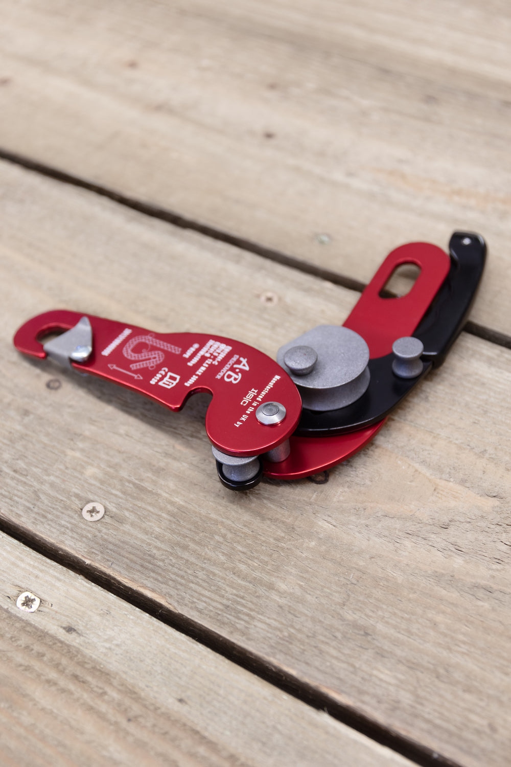 ISC - A-B Descender