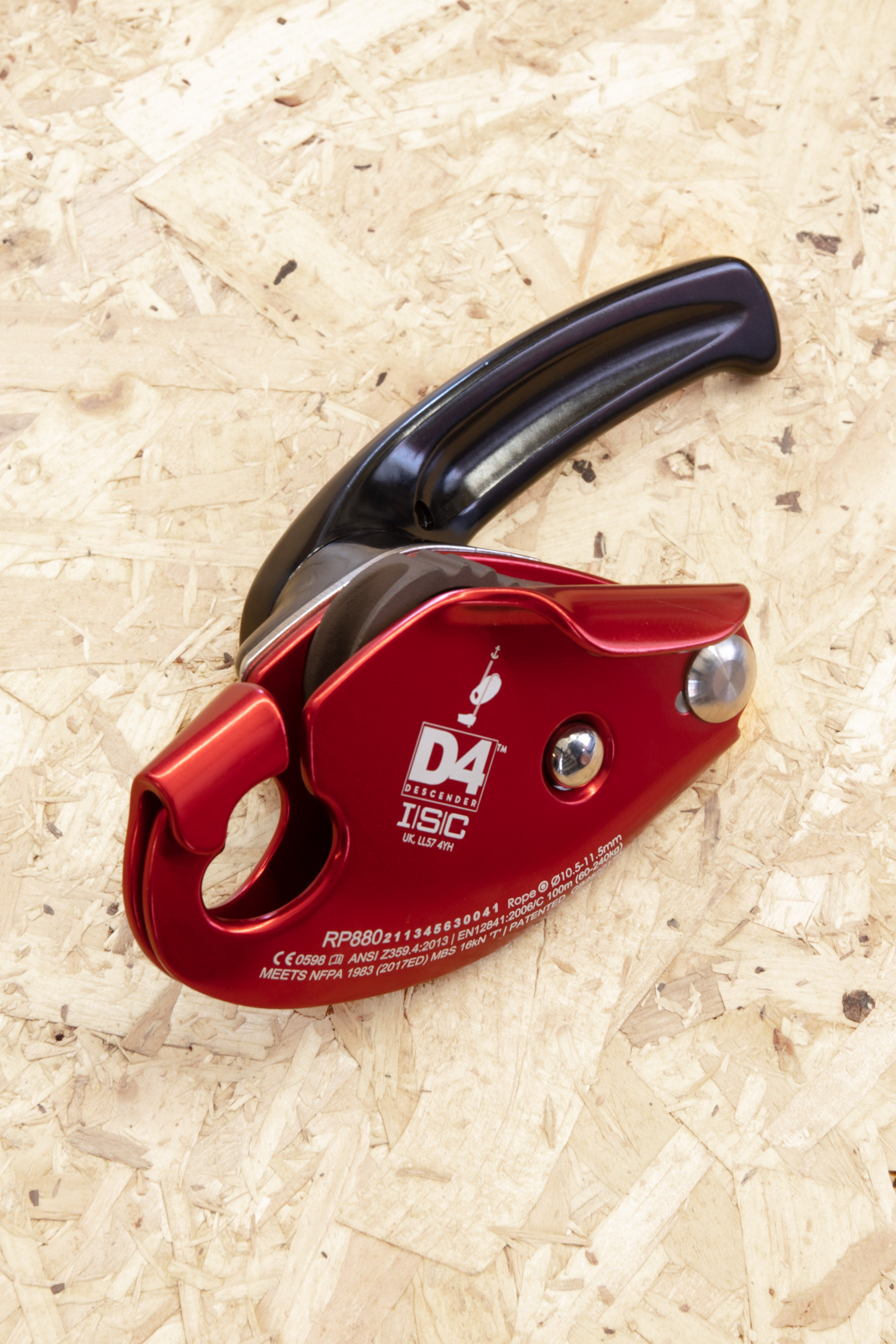 ISC - D4 Descender – Rope Access Equip