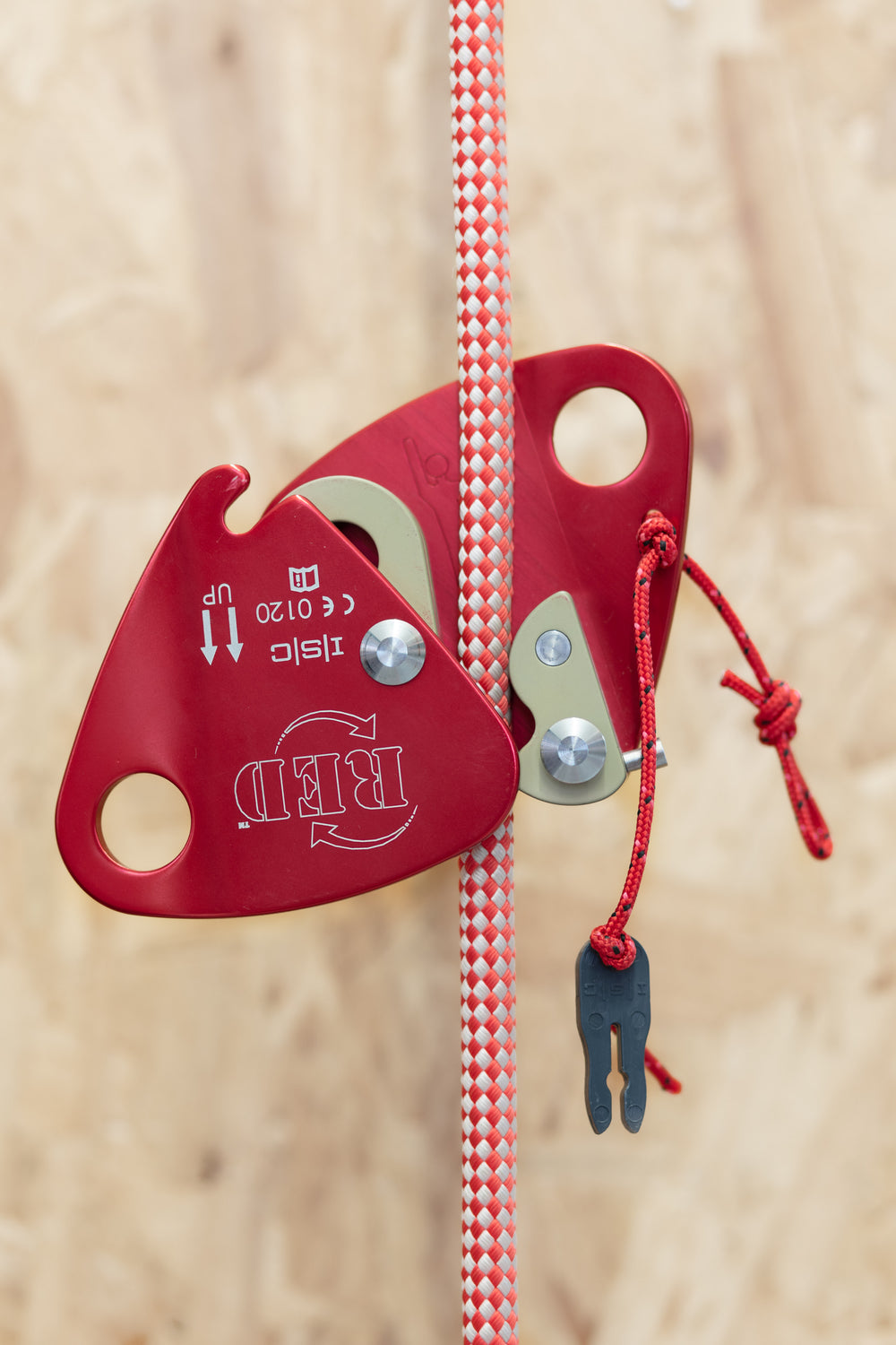 ISC - Red, with tow cord and popper