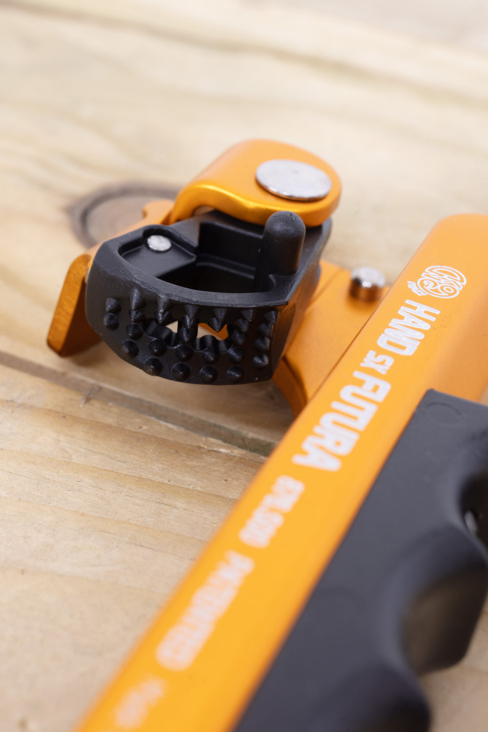 Kong - Futura Hand Ascender