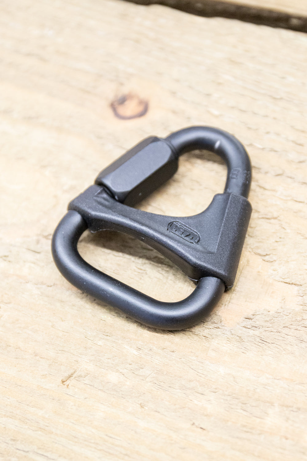 Petzl - Delta Maillon with Captive Bar