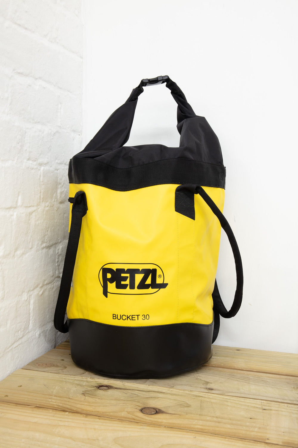 Petzl - Bucket (2022)