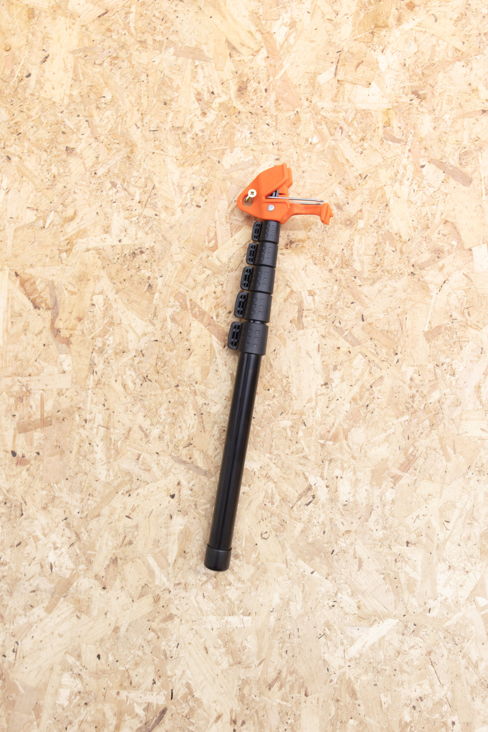 Beta - Remote Reach Pole